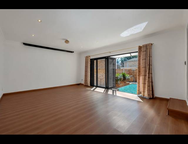 4 BEDROOM CLUSTER FOR SALE IN FERNDALE